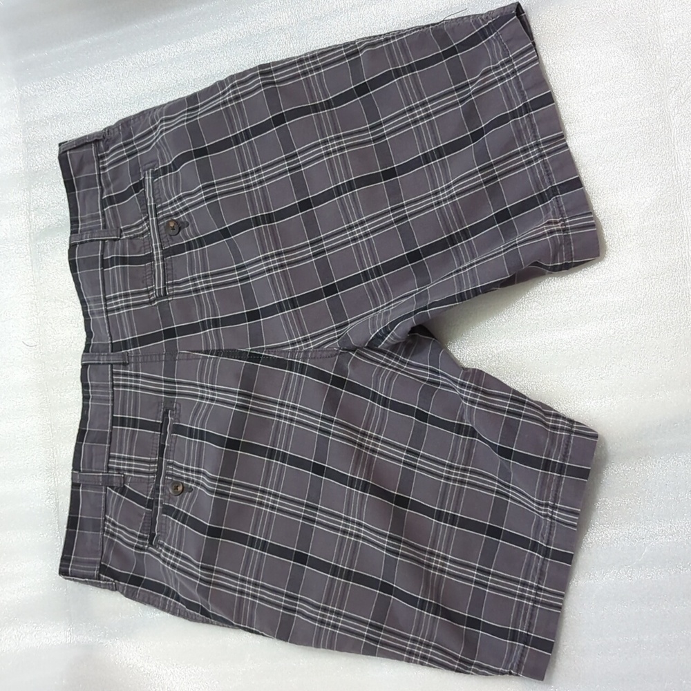 Men's Faded Glory Gray with Black and White Striped Shorts Size 38 - Picture 2 of 7